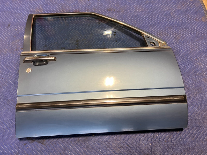 1984-1989 Volvo 740 760 Sedan Blue Metallic Front Passenger Right Door OE#1565EM