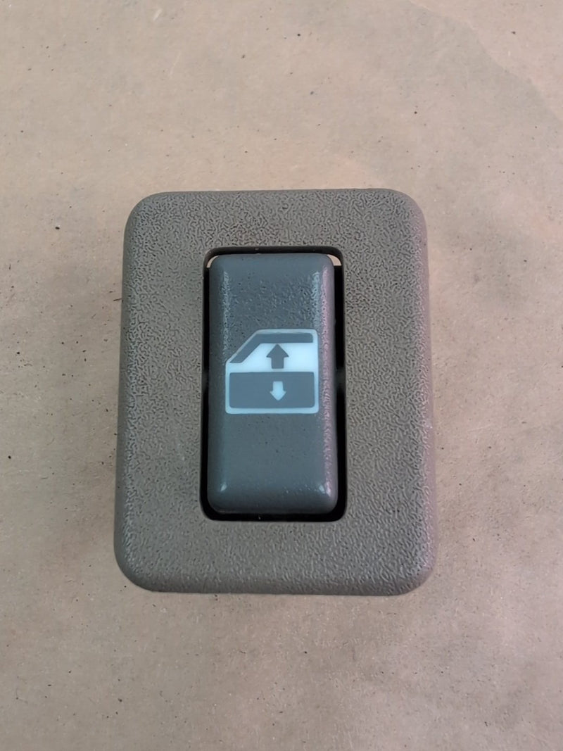 1995-1998 Chevy Silverado 1500 RH LH Window Switch Tan Rear 15976101 OEM #6395EM