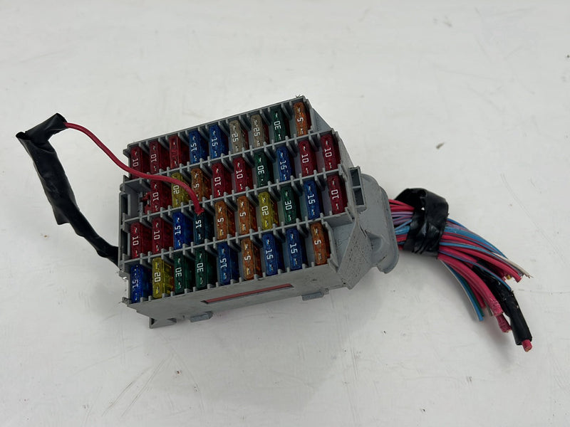 2004-2007 Volvo S60R V70R Dash Cabin Fuse Relay Junction Box 9162439 OEM #5777EM