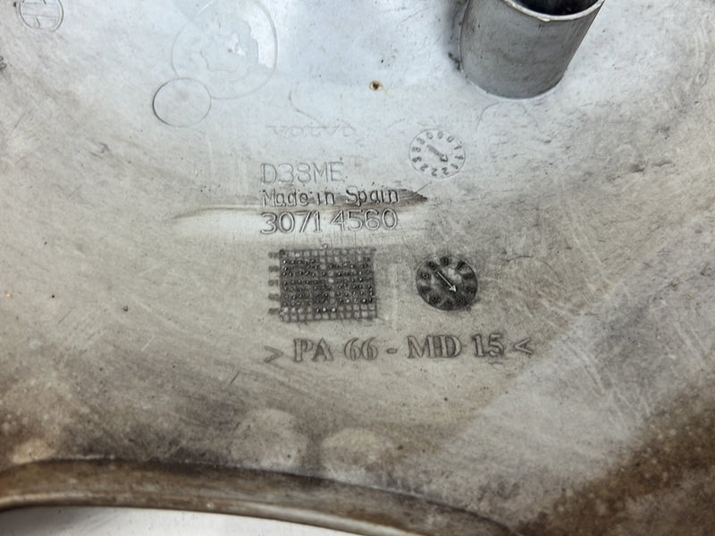 1990-1992 Volvo 740 745 940 15" Hub Cap Wheel Rim Cover 30714560 OEM #5848EM