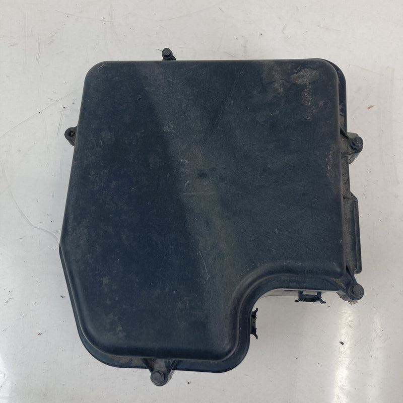2001-2005 Volkswagen Passat Air Intake 3B1 819 640 OEM #5536M