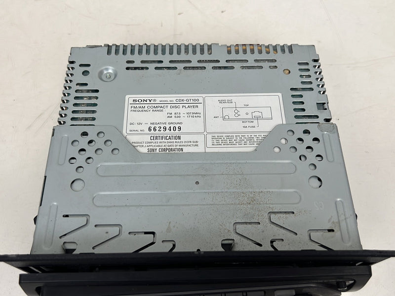 1990-1992 Volvo 740 745 940 Sony CDX-GT100 Stereo Radio Head Unit OEM #5852EM