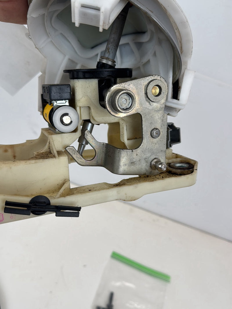 2005-2007 Volvo S60R V70R M66 6 Spd AWD Manual Shifter Assembly 30759425 OEM