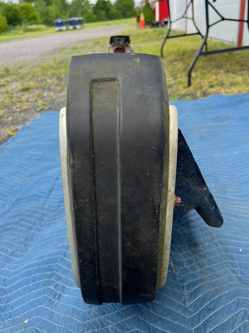 1975-1980 Volvo 244 240 Front Bumper Brace Assembly OEM #5438EM