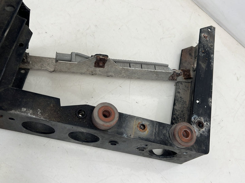 1996-2003 Audi S8 D2 A8 Front Passenger Right Bumper Corner Bracket OEM #6494EM