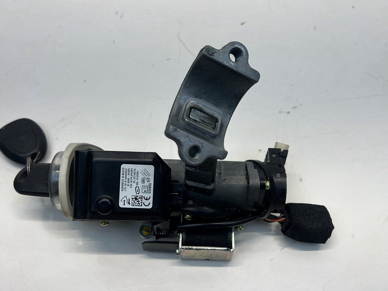 2012 Chevrolet Captiva Sport - Ignition Assembly
