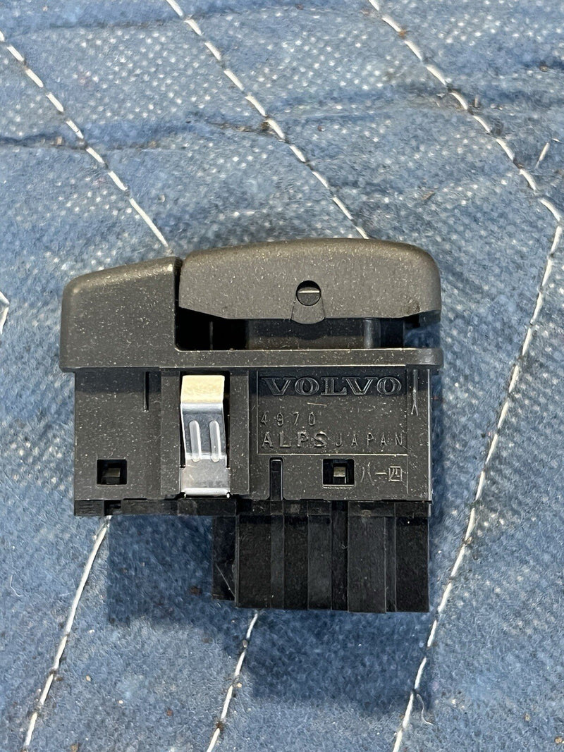 1998-2000 Volvo V70R V70 S70 P80 Defrost & Heated Mirror Switch 9162952 #4153E