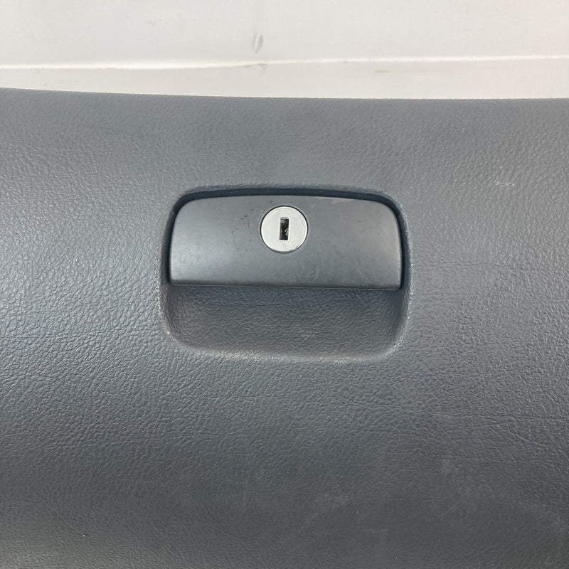 2001-2005 Volkswagen Passat Glove Box Assembly Black OEM #5557M