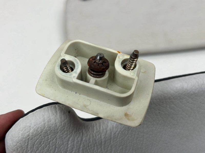 #5319EM1975-1980 Volvo 244 240 White Sun Visor Pair w/ Clips 10258016 OE #5319EM