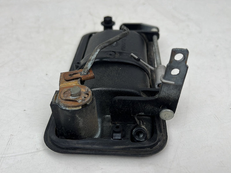 1995-1998 Chevrolet GMC C/K Passenger Right Exterior Door Handle OEM