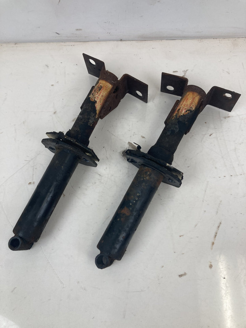 1981-1985 Volvo 240 245 Bumper Shocks Rear LH RH 1312373 1312374 OEM