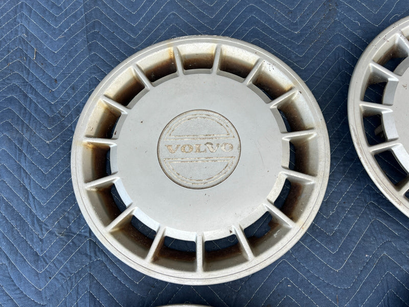 1986-1993 Volvo 240 244 Sedan 14" Hubcap Wheel Cover Set of 6 3540176 OE #4235EM