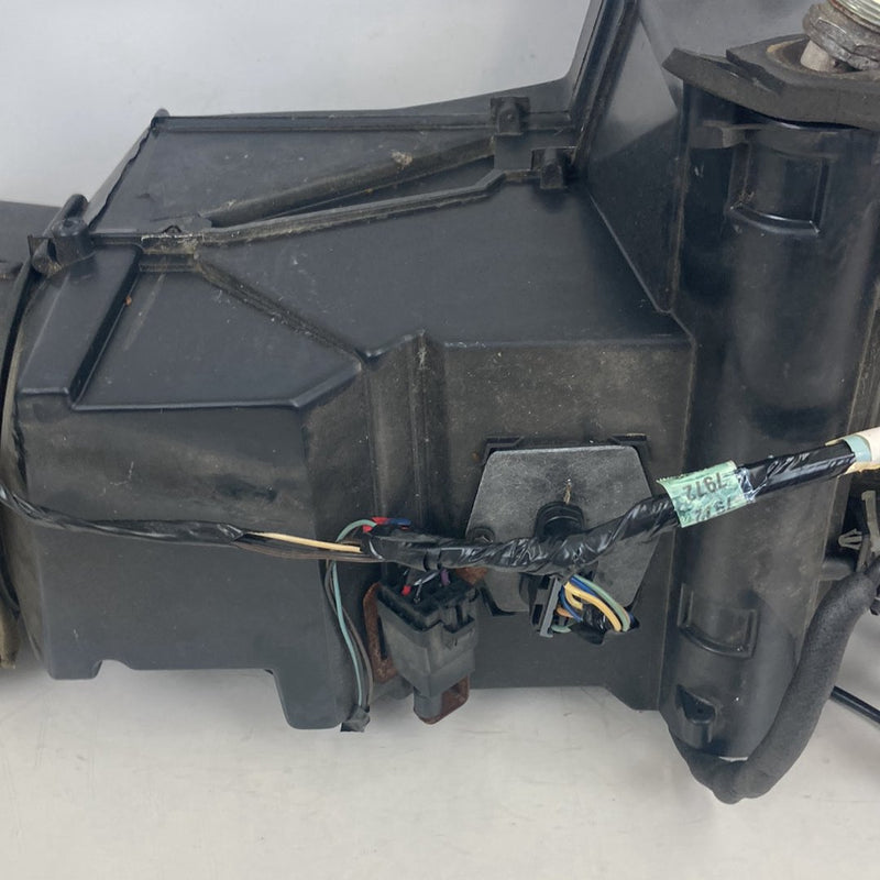 1995-1998 Chevrolet Silverado 2500 GMT400 HVAC Box AC Heat Core Air OEM