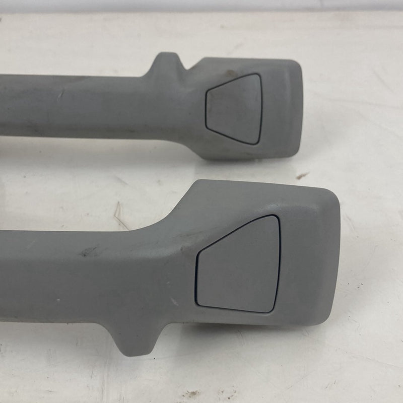 2003-2006 Volvo XC90 Ceiling Overhead Grab Handle Pair Gray P28 OEM #4823M