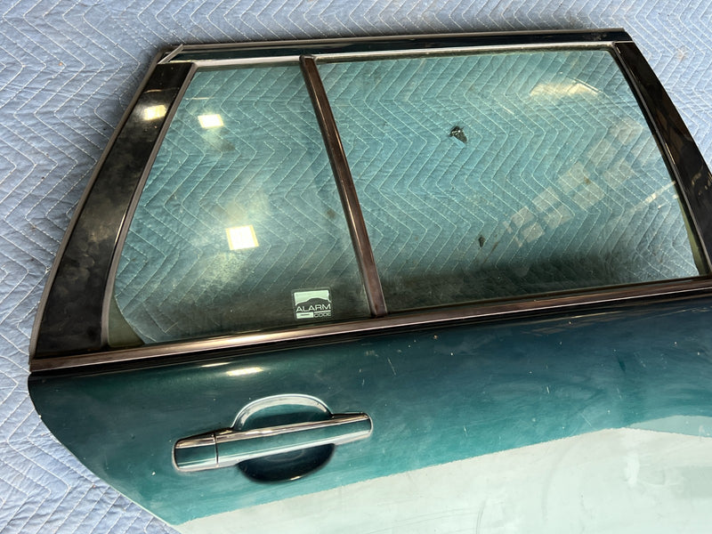 1998-2003 Mercedes W210 E320 Wagon Rear Passenger Right Door Assembly OE #4731EM