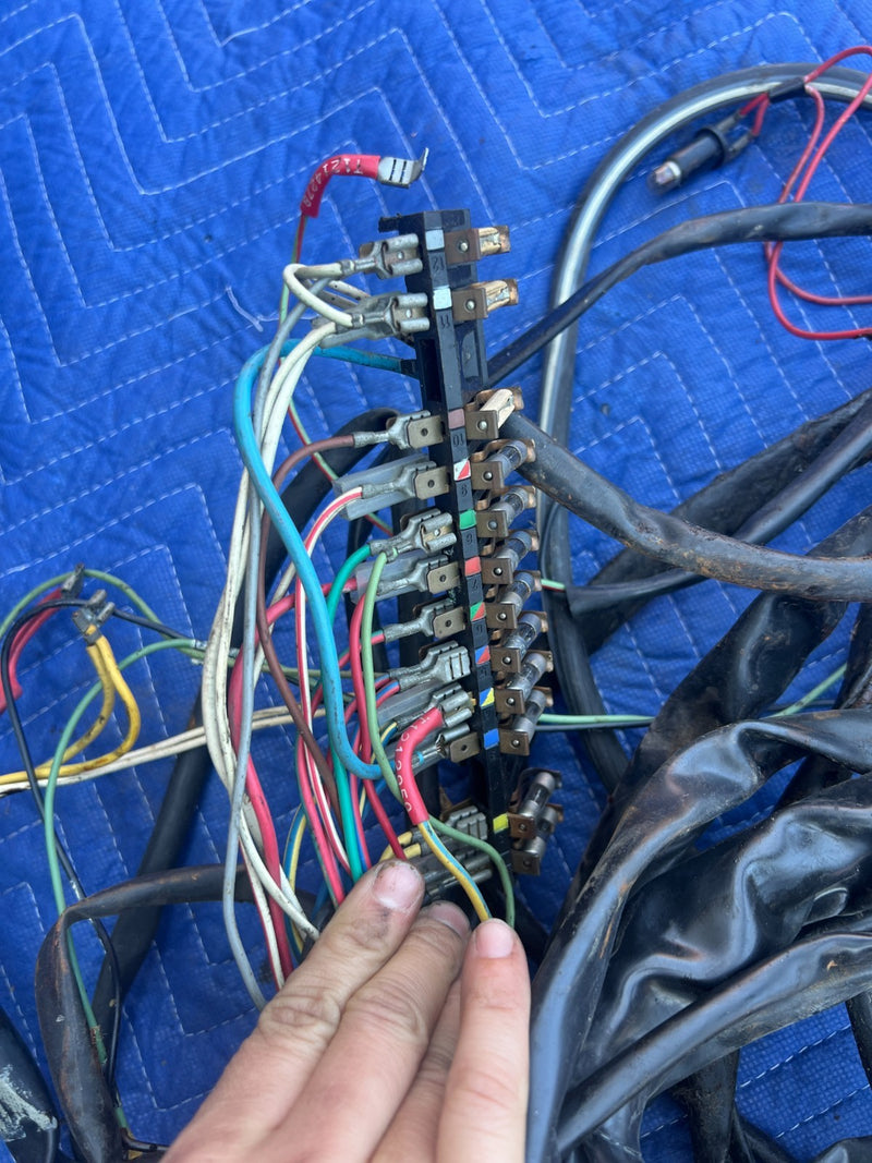 1967-1974 Volvo 140 142 Coupe Body & Chassis Wire Wiring Harness OEM #4944EM