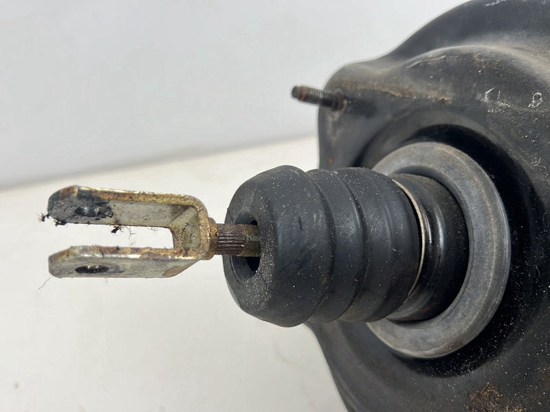 1975-1980 Volvo 244 Brake Booster Master Cylinder OEM