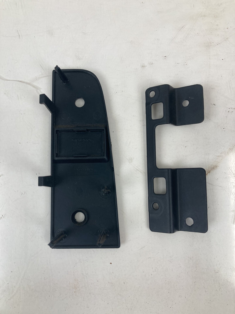 1981-1985 Volvo 240 245 Headlight Switch Bezel 1308859 OEM