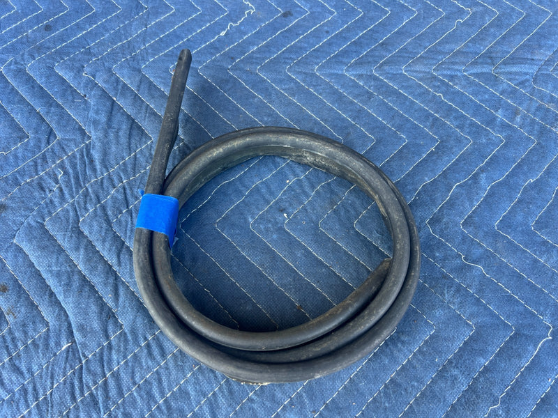 1967-1974 Volvo 140 142 144 145 Windshield Cowl Weatherstripping Seal OE #4912EM