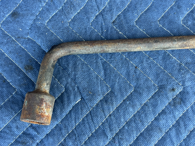 1973 Volvo 140 142 - Jack & Tool Kit