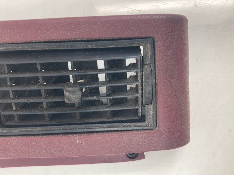 1988 Chevrolet Silverado 1500 GMT400 - Dash Vent PN: 15590576