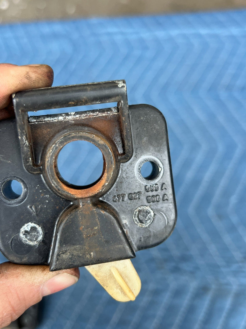 1983-1985 Porsche 944 Rear Hatch Trunk Latch Lock Hardware Assembly OEM #2553EM