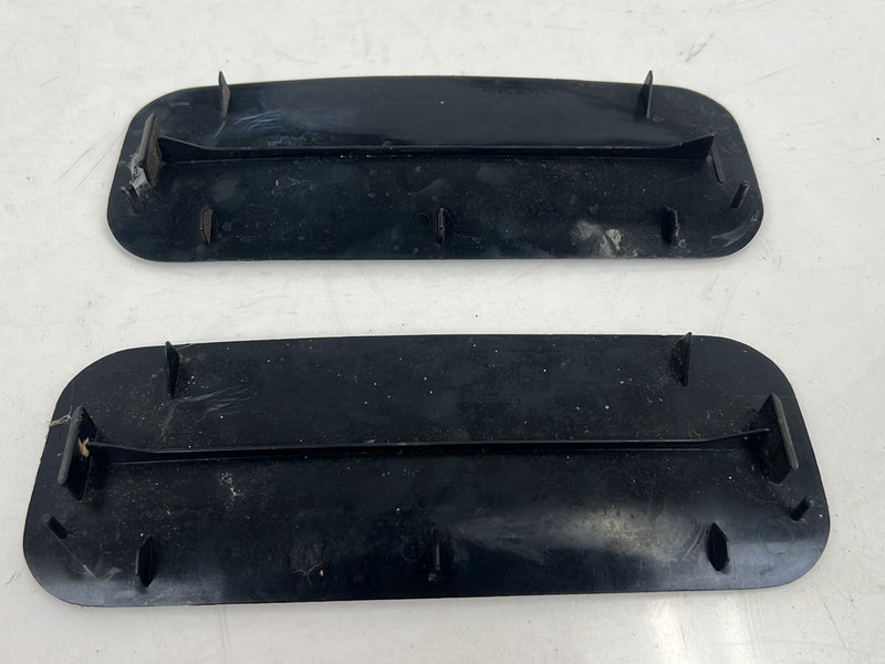 1990-1992 Volvo 740 745 940 Rear Tail Light Trim Panel Cap Pair 1243678 OEM #5980EM