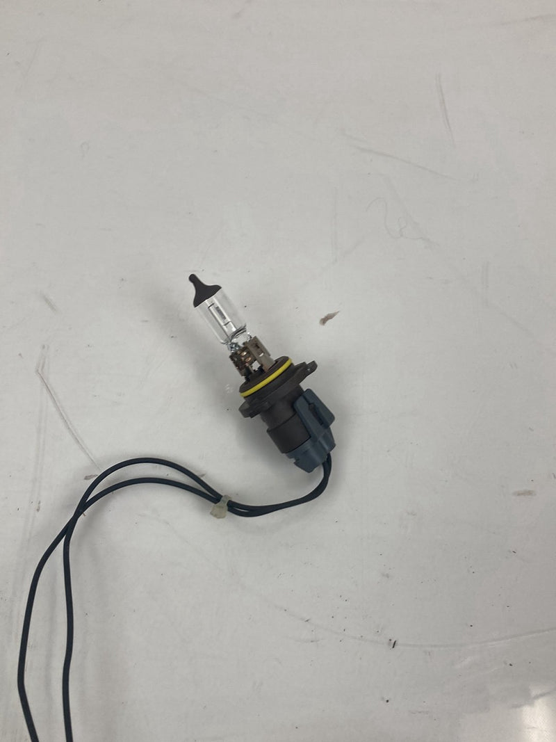 2007 Volvo S60 - Headlight Relay PN: 89901406 89024777