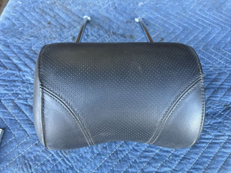 1998-2003 Jaguar XJR XJ X308 Front Passenger Black Leather Headrest OEM #4790E