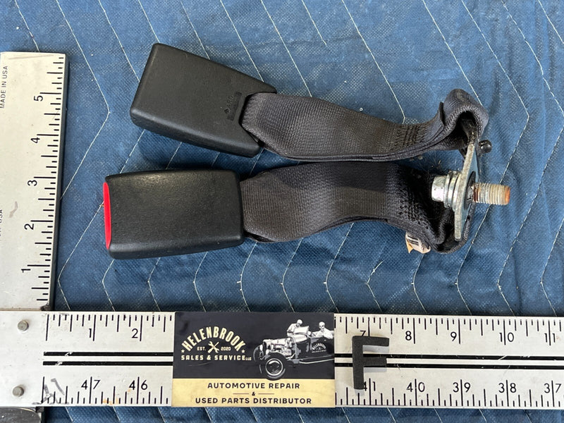 2003-2007 Honda Accord OEM Rear Middle Seat Belt Buckle Receiver Pair #1502CN