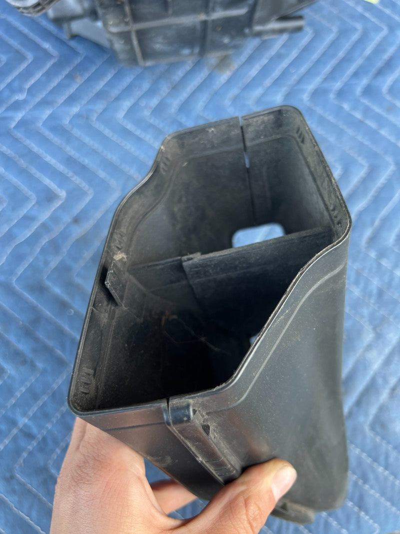 2005-2011 Audi A6 Engine Air Intake Tube Duct 4F0129618J OEM #3467EM