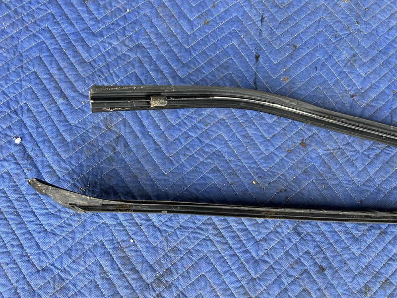 1993-1997 Volvo 850 850R Left & Right Windshield Side Gutter Trim OEM #4438E