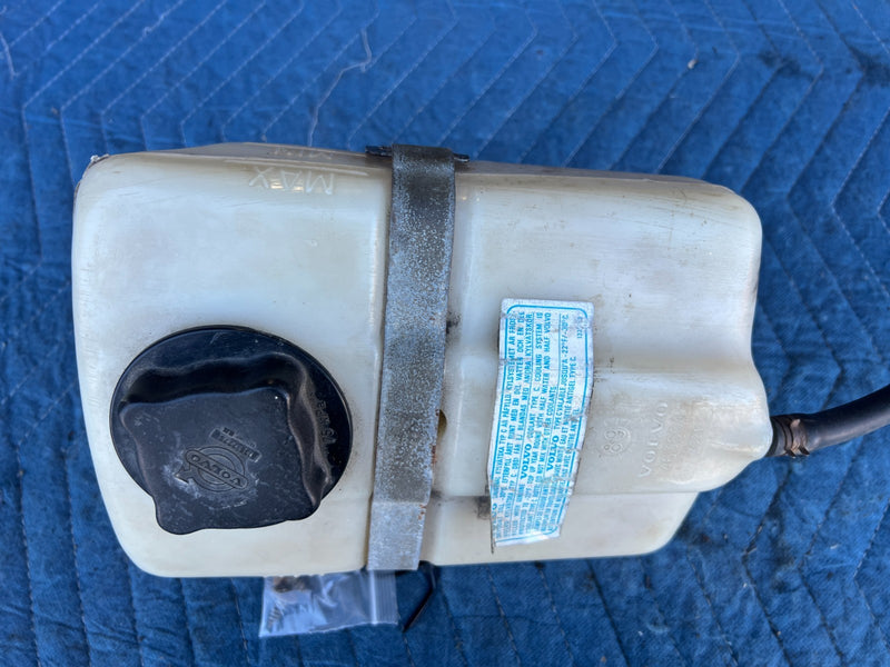 1986-1993 Volvo 240 244 245 Coolant Overflow Reservoir Tank 463604 OEM #4512EM