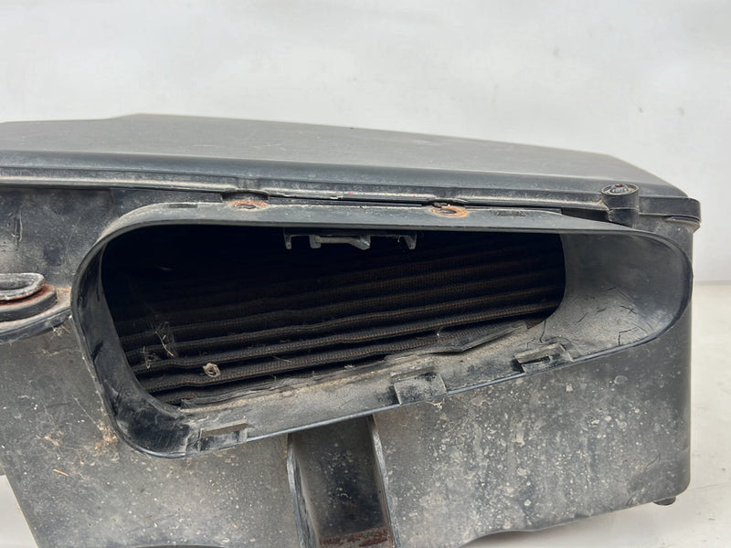 2004-2007 Volvo S60R V70R Air Filter Cleaner Housing Box w/ MAF Sensor OEM #5738EM