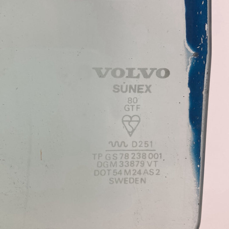 1975-1980 Volvo 244 Window Glass Passenger Rear Right 78238001 OEM #4887M
