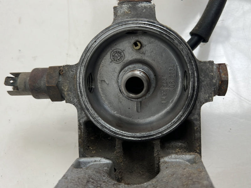 1975-1980 Volvo 244 240 Fuel Filter Bracket Mount w/ Bolts OEM #5386EM