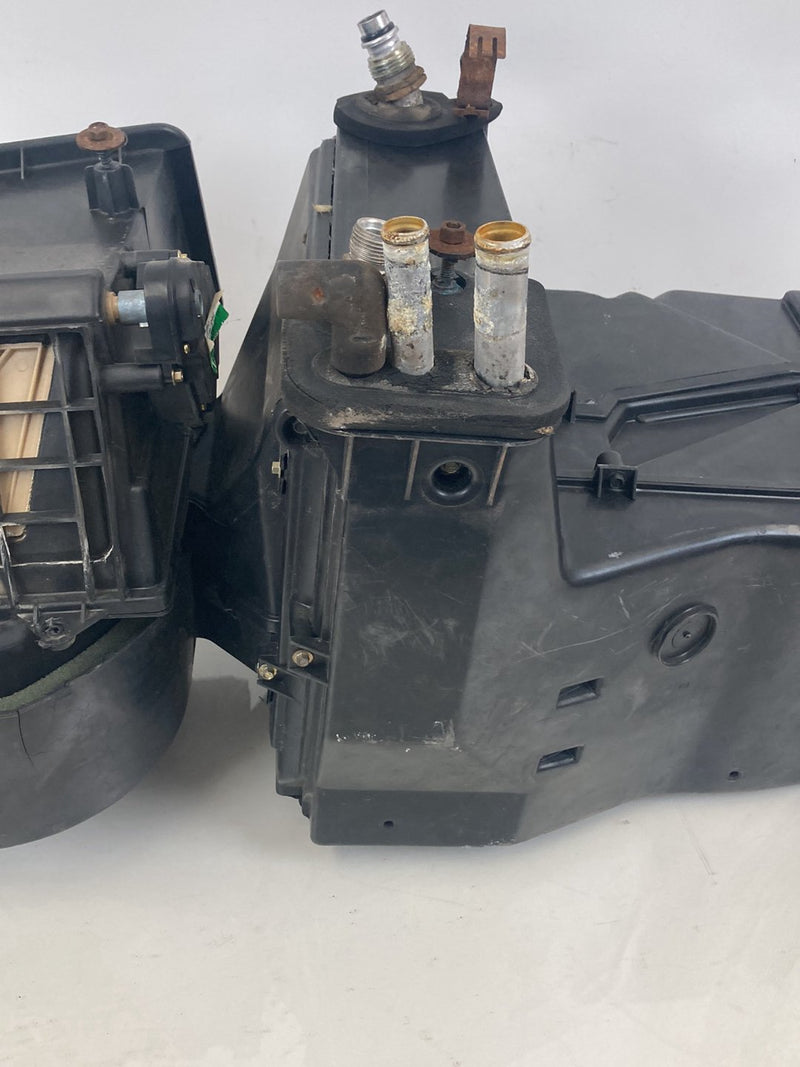 1995 Chevrolet Silverado GMT800 - HVAC Box PN: 15530579