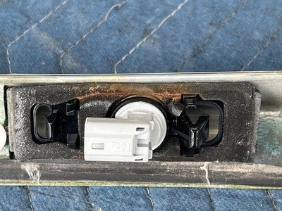2002-2006  Toyota Camry Trunk Deck License Trim 76801-33061717 OEM #122DU