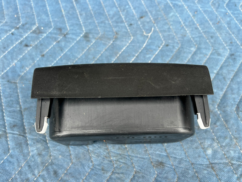 2002-2006 Toyota Camry  Center Console Cupholder Coin Storage OEM  #76DU