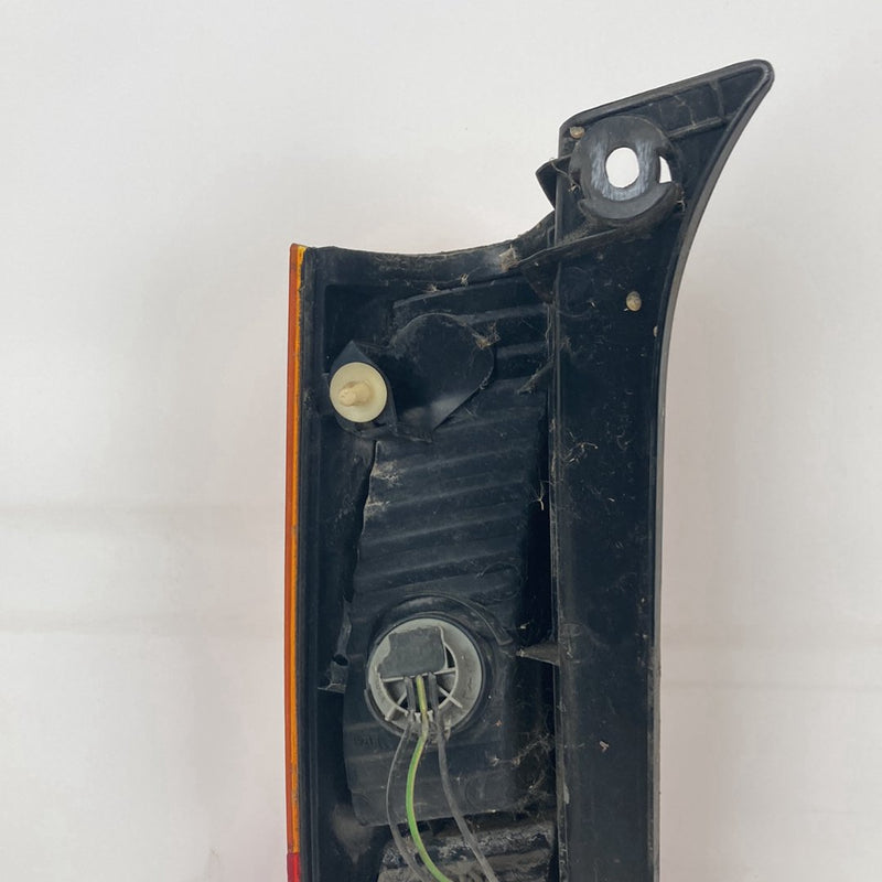 2002-2004 Honda CR-V RD2 Tail Light Right 3350A-SCA-A000 OEM #5099M