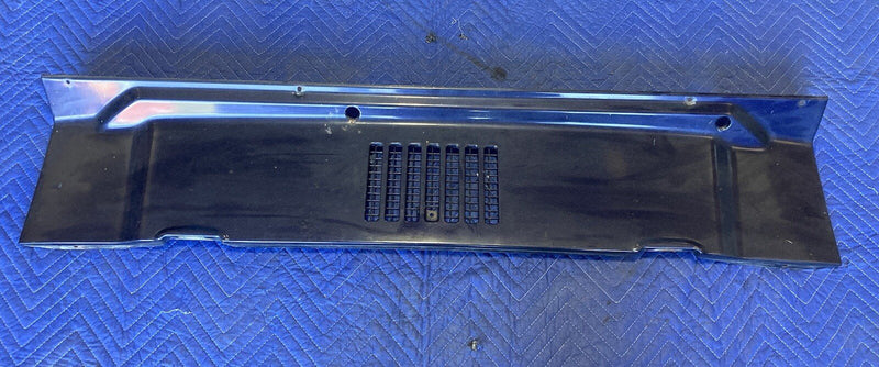 1997-2002 Jeep Wrangler TJ Cowl Panel Trim Vent Black OEM #3289M