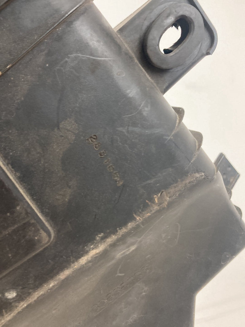 2007 Volvo S60 - Air Filter Box PN: 0280218089 30636333