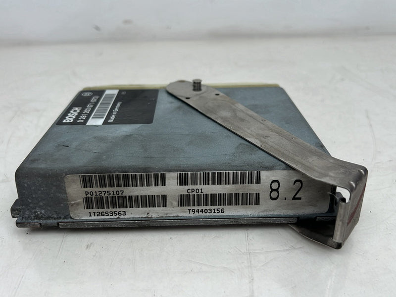 1993-1997 Volvo 850 Bosch Engine Control Module ECU 0261203071 OEM