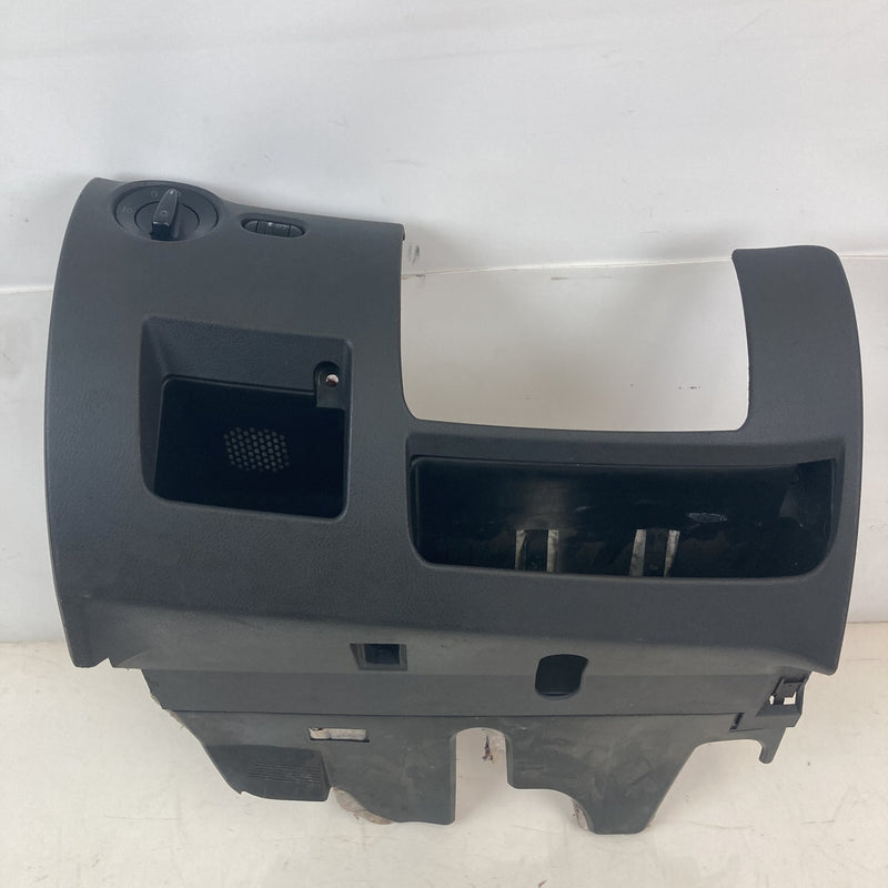 2001-2005 Volkswagen Passat Knee Bolster Left Headlight Switch OEM #5527M