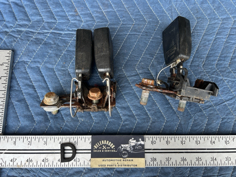1993-1997 Volvo 850 850R Wagon Rear Seat Belt Buckle Set Of 3 Receiver OE #4475E