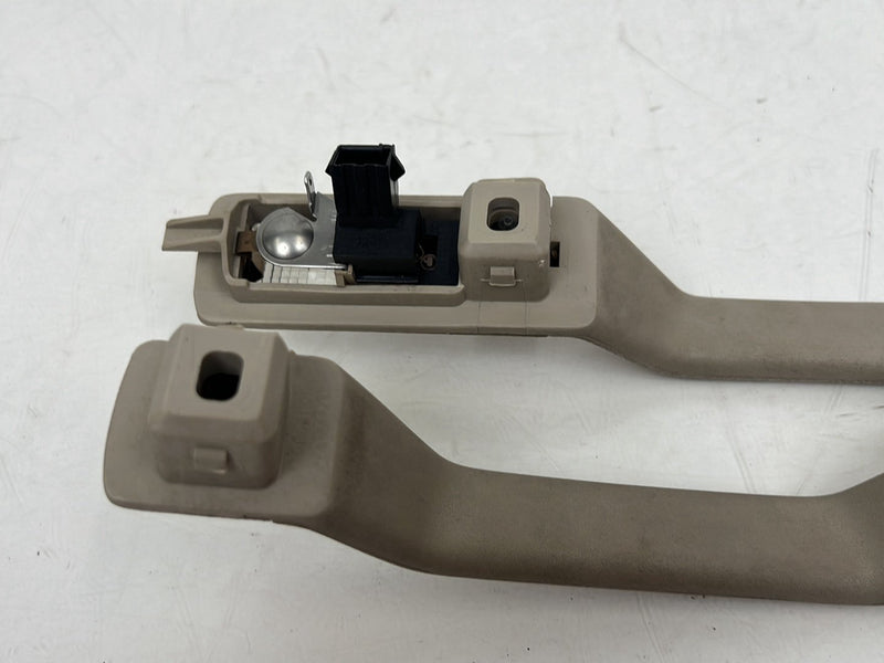 1993-1997 Volvo 850 Overhead Grab Handle Set of 4 w/ Lights Beige OEM