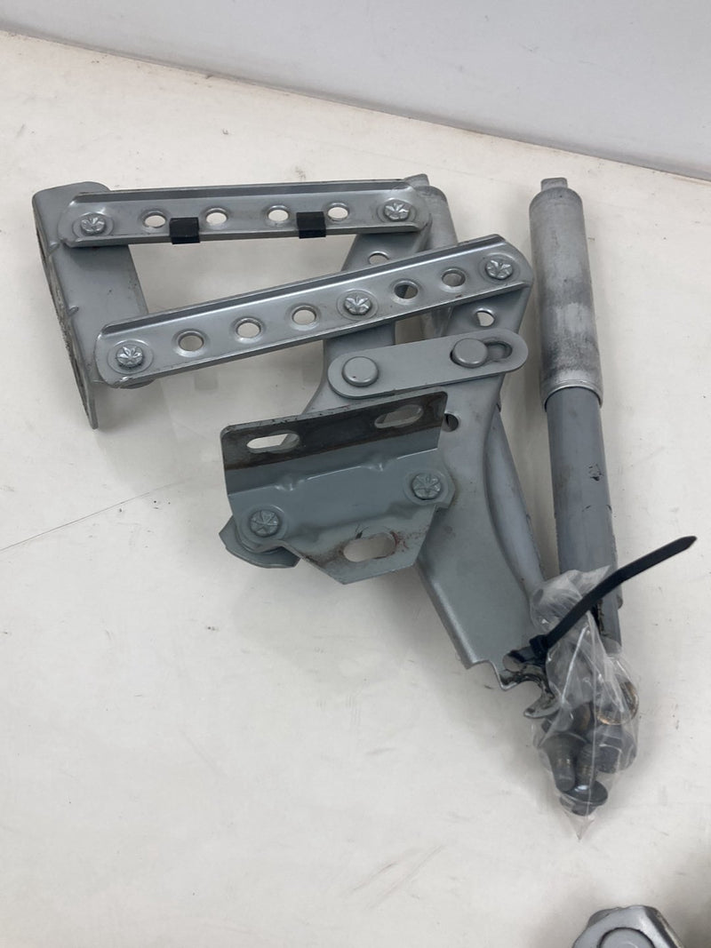 1986-1993 Volvo 240 Deck Lid Trunk Hinge Pair LH RH Sedan OEM #4757M