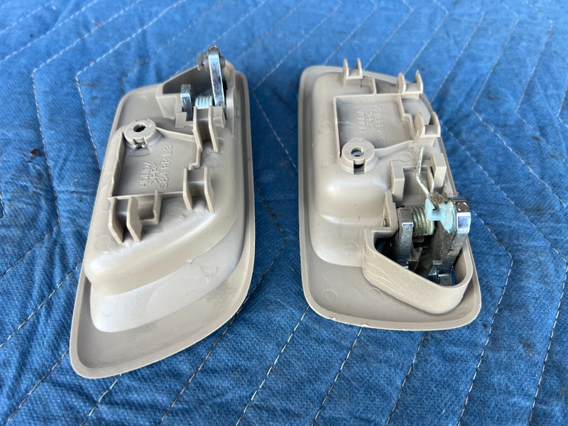 1998-2002 Honda Accord Sedan Interior Door Handle Lever Set w/ Lock OEM #2009CN