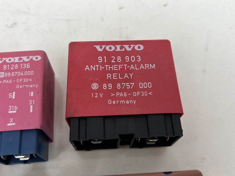 1993-1997 Volvo 850 Wiper Seat Belt Defroster Central Lock Alarm Relay OEM