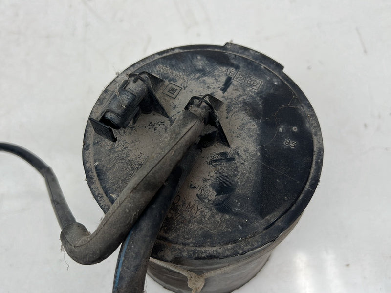 1993-1997 Volvo 850 Fuel Vapor EVAP Charcoal Canister 17094157 OEM